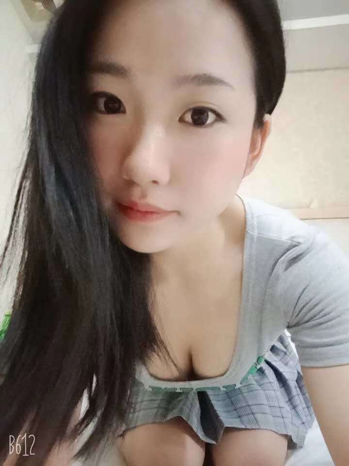 2020年11月12温柔可爱的小韩香，相当实惠